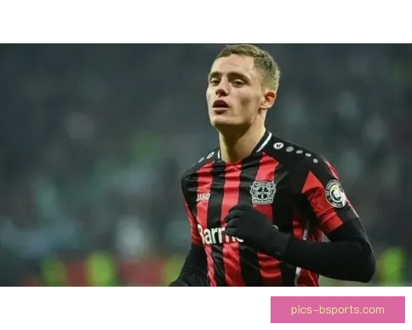 勒沃库森创历史奇迹 德甲赛季全胜夺冠震惊足坛